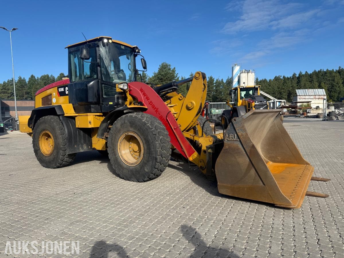 2014 Cat 938K HJULLASTER SERVICEAVTALE VELHOLDT SKUFF HUDRAULISK PALLEGAFFEL SENTRALSMØRING