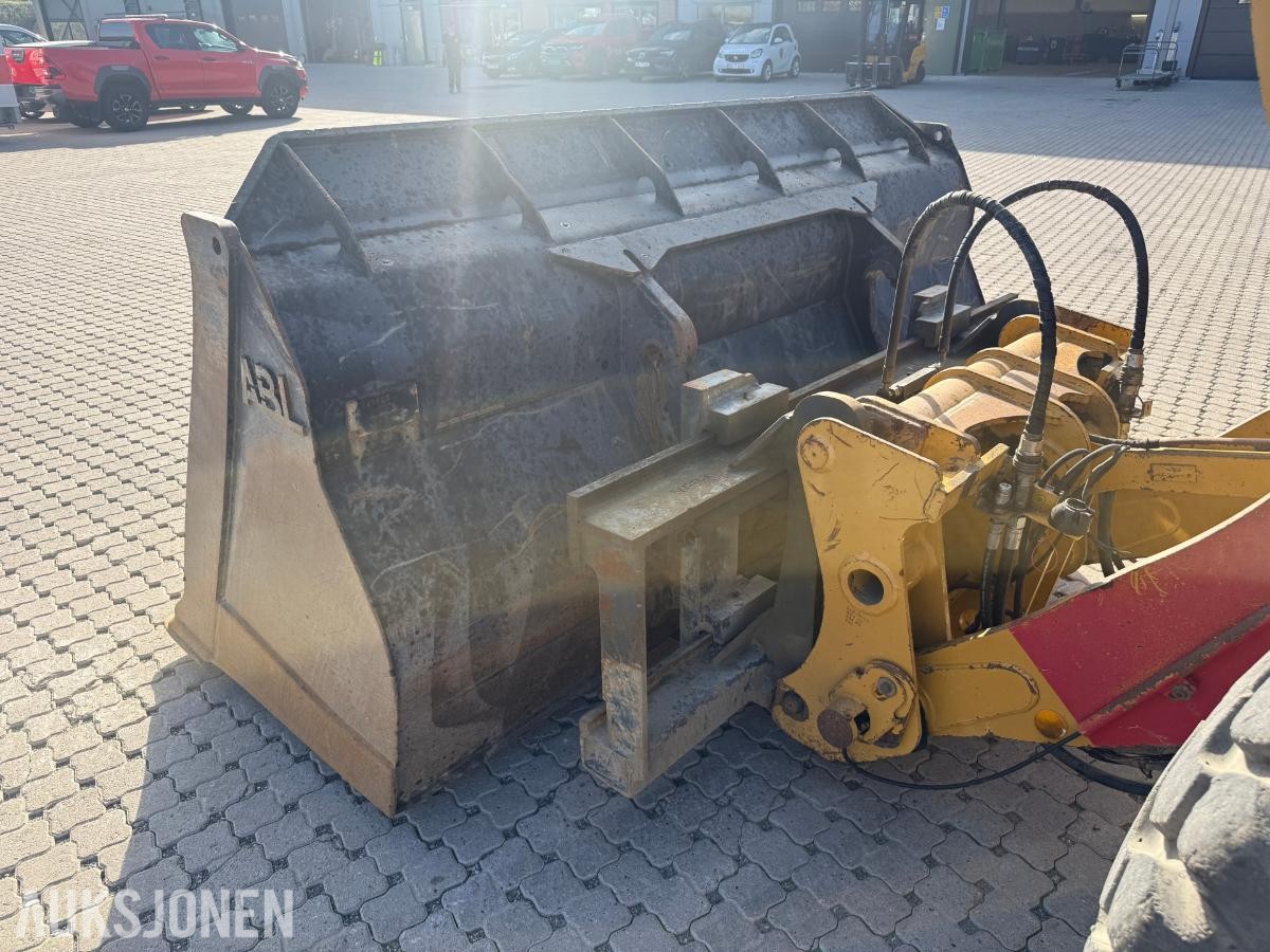2014 Cat 938K HJULLASTER SERVICEAVTALE VELHOLDT SKUFF HUDRAULISK PALLEGAFFEL SENTRALSMØRING