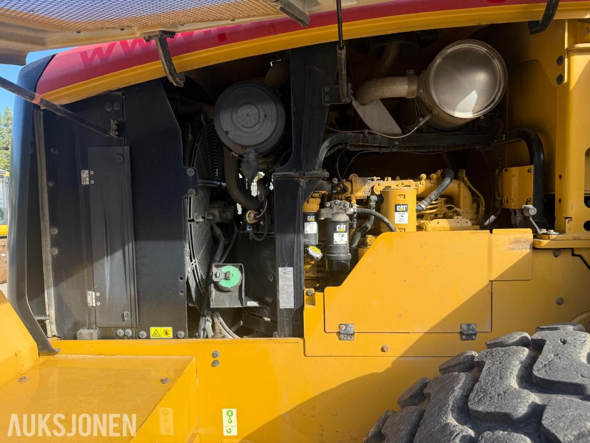 2014 Cat 938K HJULLASTER SERVICEAVTALE VELHOLDT SKUFF HUDRAULISK PALLEGAFFEL SENTRALSMØRING