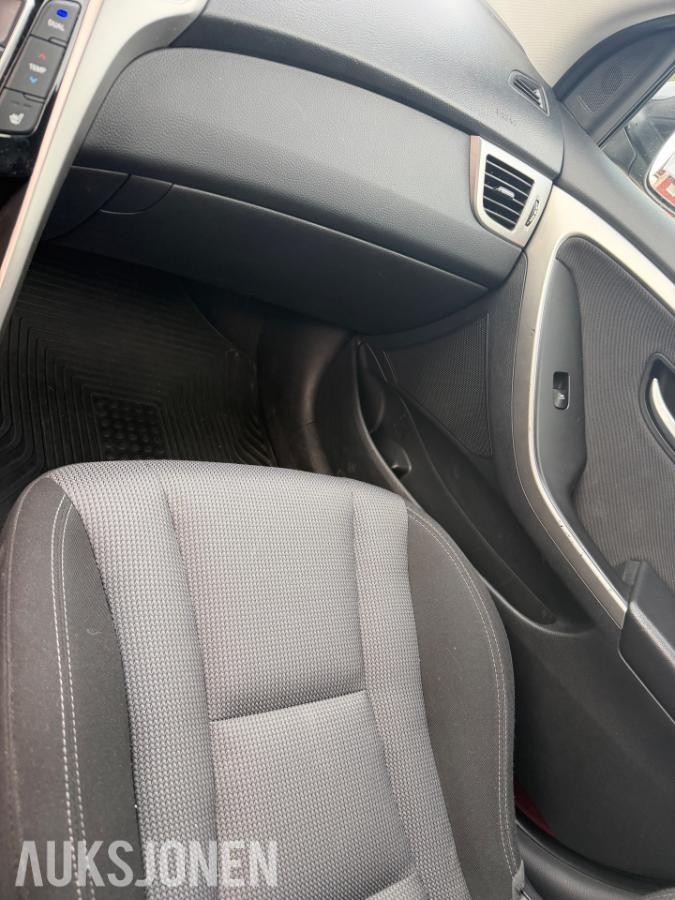 2015 Hyundai i30 1.6 Diesel 110hk Automat, Cruisekontroll, Ryggekamera