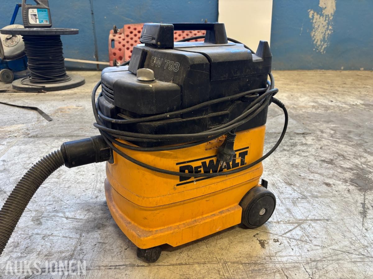 2002 DeWalt DW 793 industristøvsuger med slange