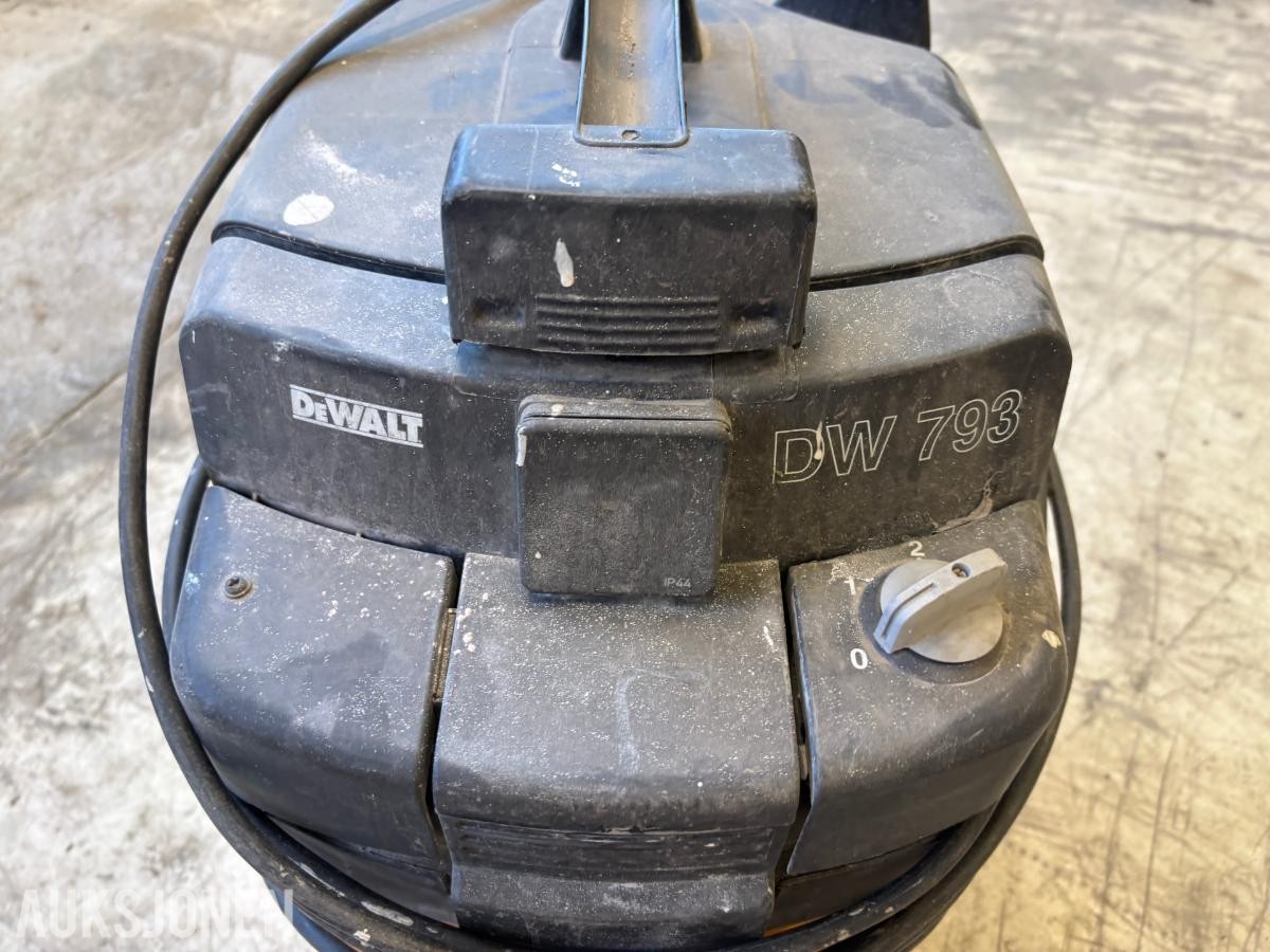 2002 DeWalt DW 793 industristøvsuger med slange