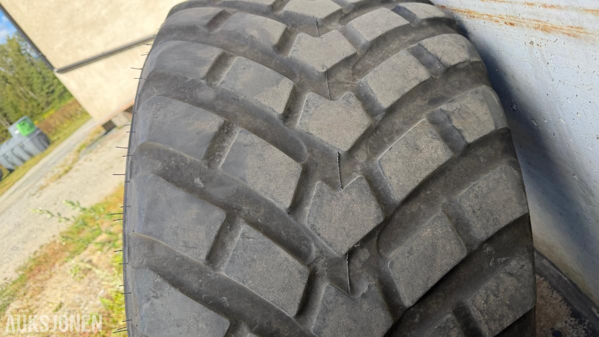 4 stk. BKT FL693M 500/50 R17 dekk på felg