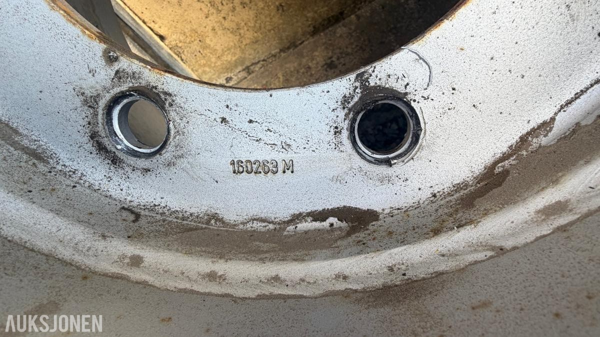 4 stk. BKT FL693M 500/50 R17 dekk på felg
