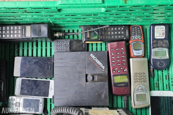 Mobiltelefoner - Assotert utvalg. Ericksson - Nokia - Bennefon - Mobira