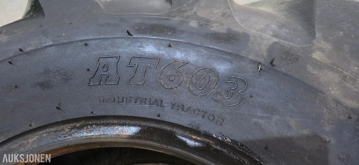 BKT AT603 Traktordekk