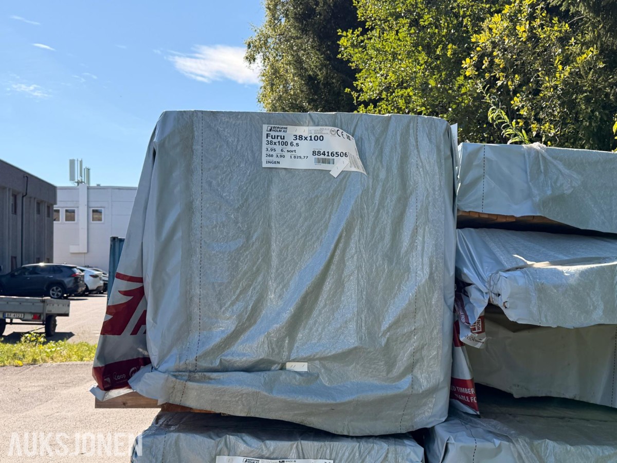 Bergene Holm furu 38x100 mm – 260 stk. / 3,90 m