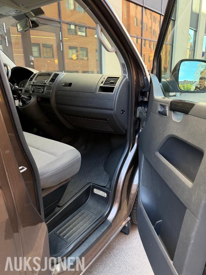 2015 Volkswagen, CARAVELLE 2.0-114 D LANG CRUSIE CON. HENGERFESTE , 250500km