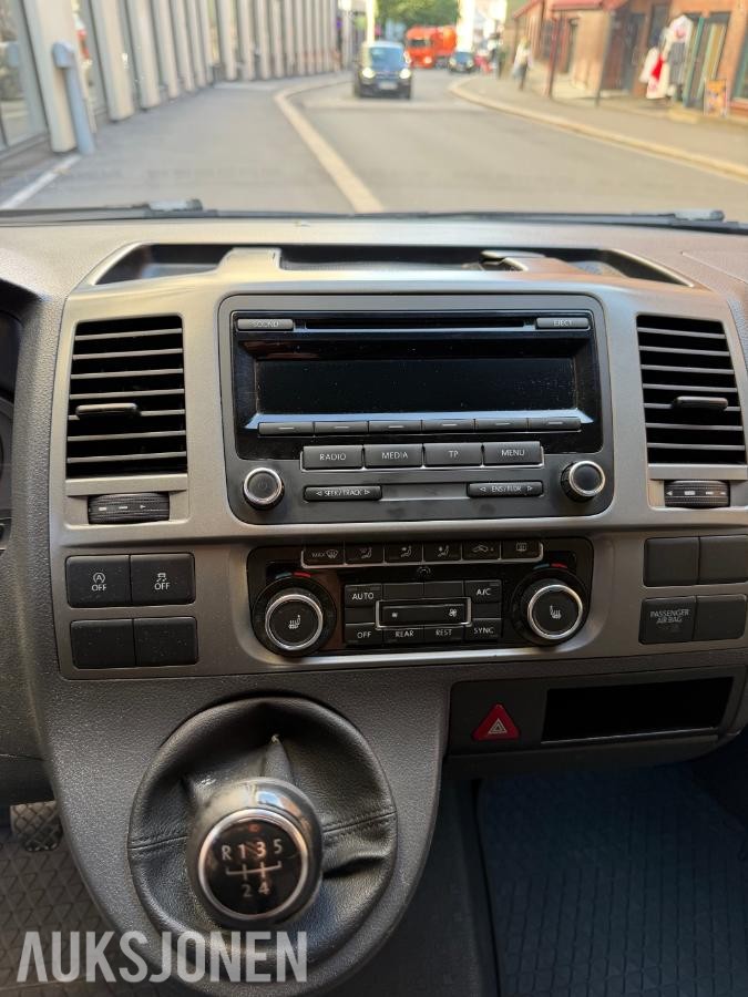 2015 Volkswagen, CARAVELLE 2.0-114 D LANG CRUSIE CON. HENGERFESTE , 250500km