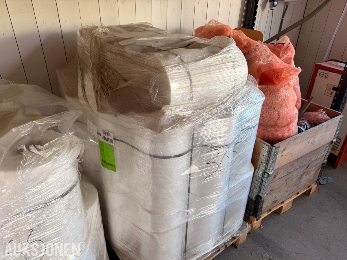 Parti med LDPE plastbånd / smeltestrips til banderingsmaskin