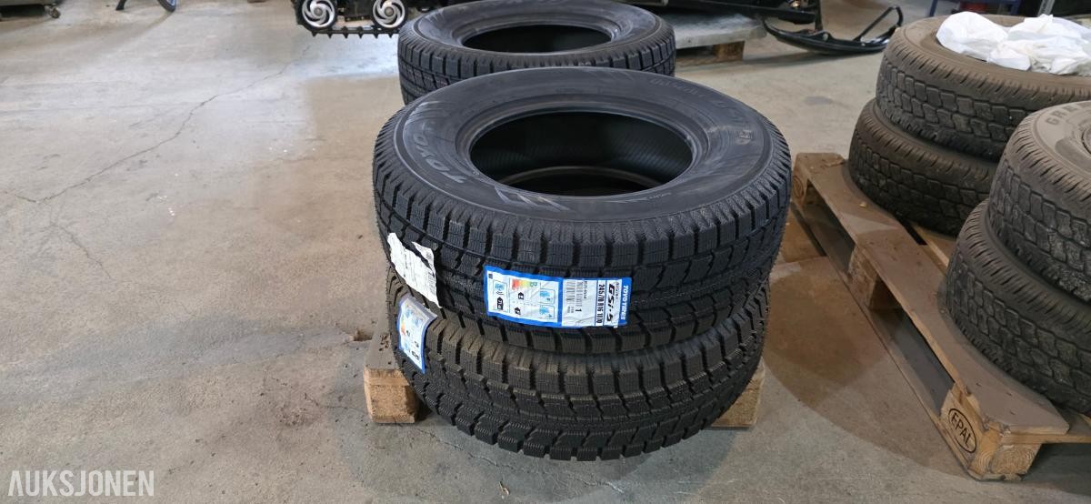Toyo GSI-5 - 245/70-16