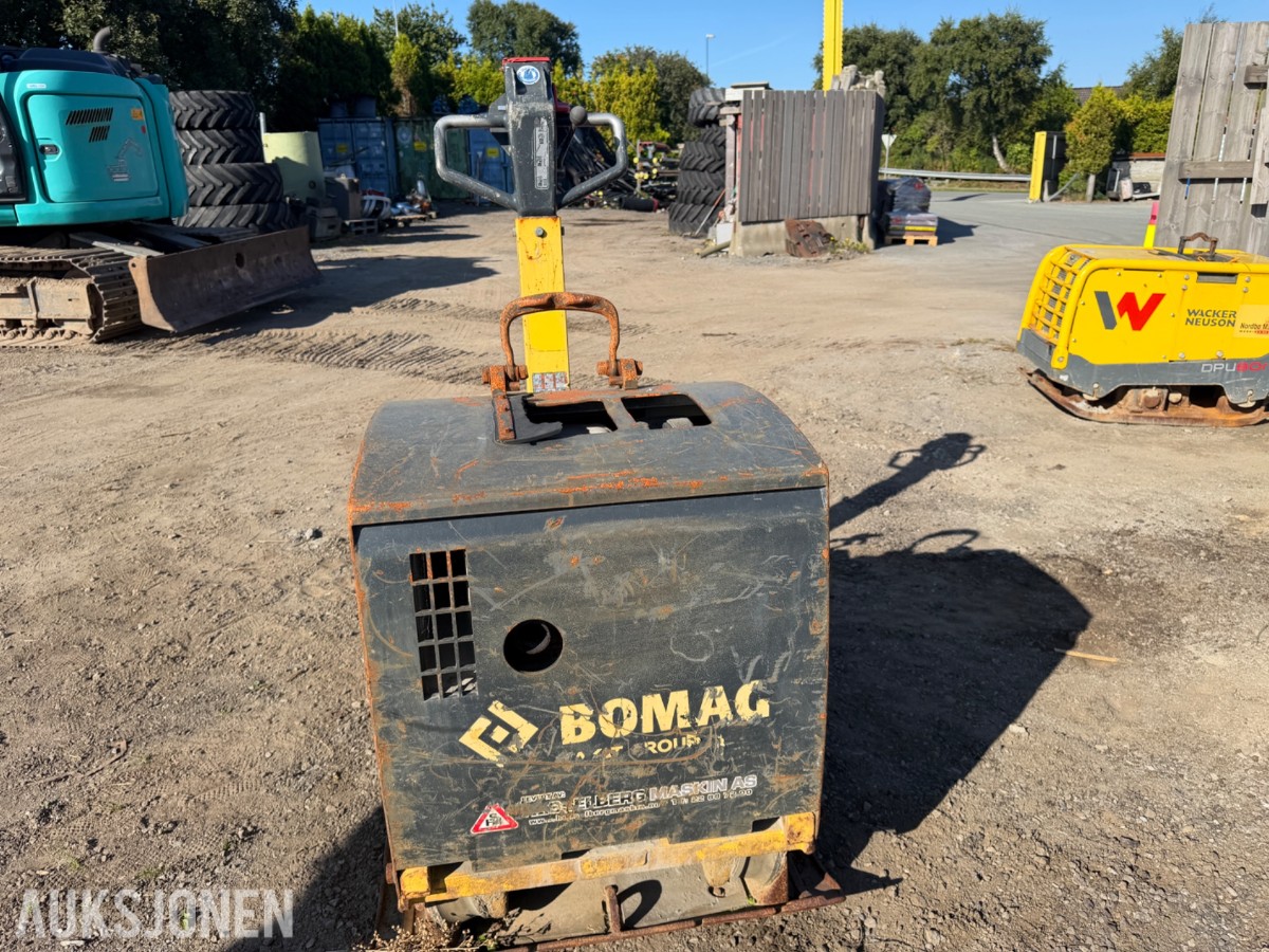 2019 Bomag BPR 100/80 D platevibrator, 926 t