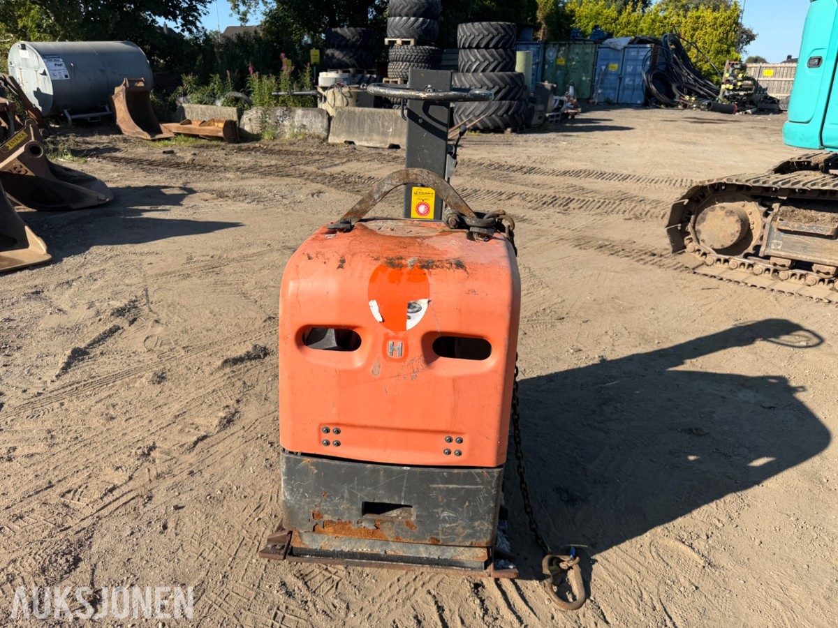 2023 Husqvarna LG 504 reversibel vibroplate – 256 timer