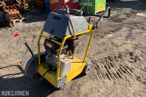 2011 Wacker Neuson BFS 1345AB gulvsag