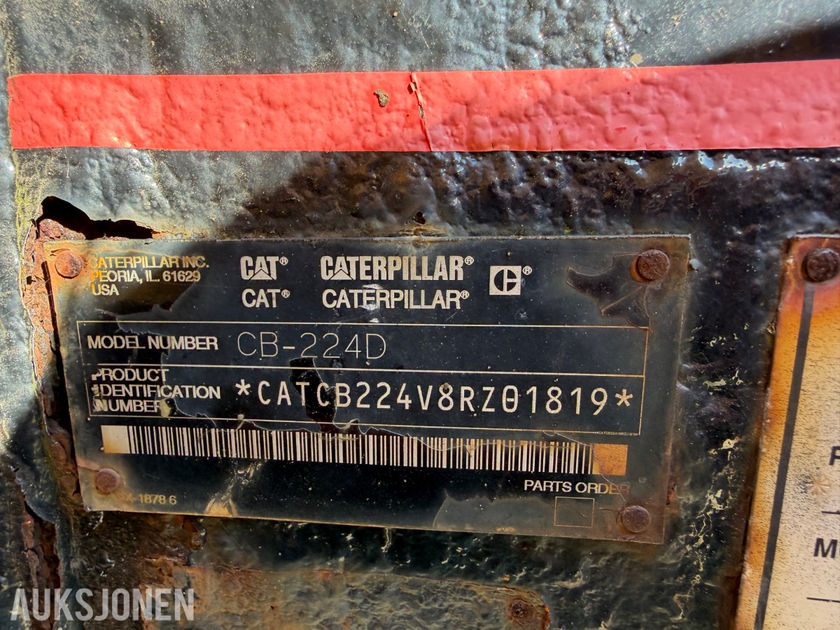 2003 Caterpillar CB-224D tandemvals