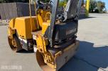 2003 Caterpillar CB-224D tandemvals
