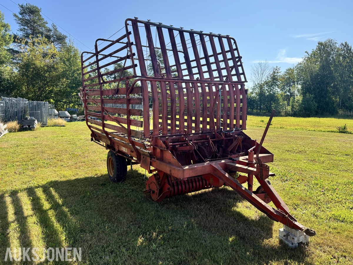 Welger EL 41 - selvlastende pickup-henger