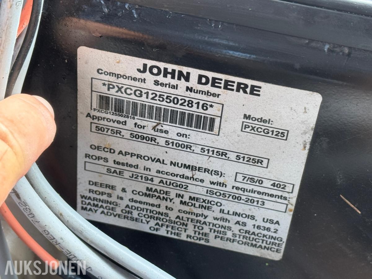 2018 John Deere 5125R Traktor - Tokvam frontplog - Schmidt Traxos CR35 Spreder - Timer: 3500