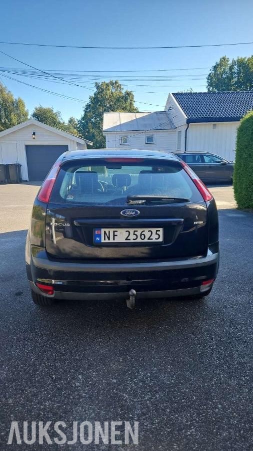 2007 Ford Focus 1.6 109hk hengerfeste fri omreg