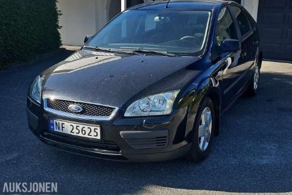2007 Ford Focus 1.6 109hk hengerfeste fri omreg