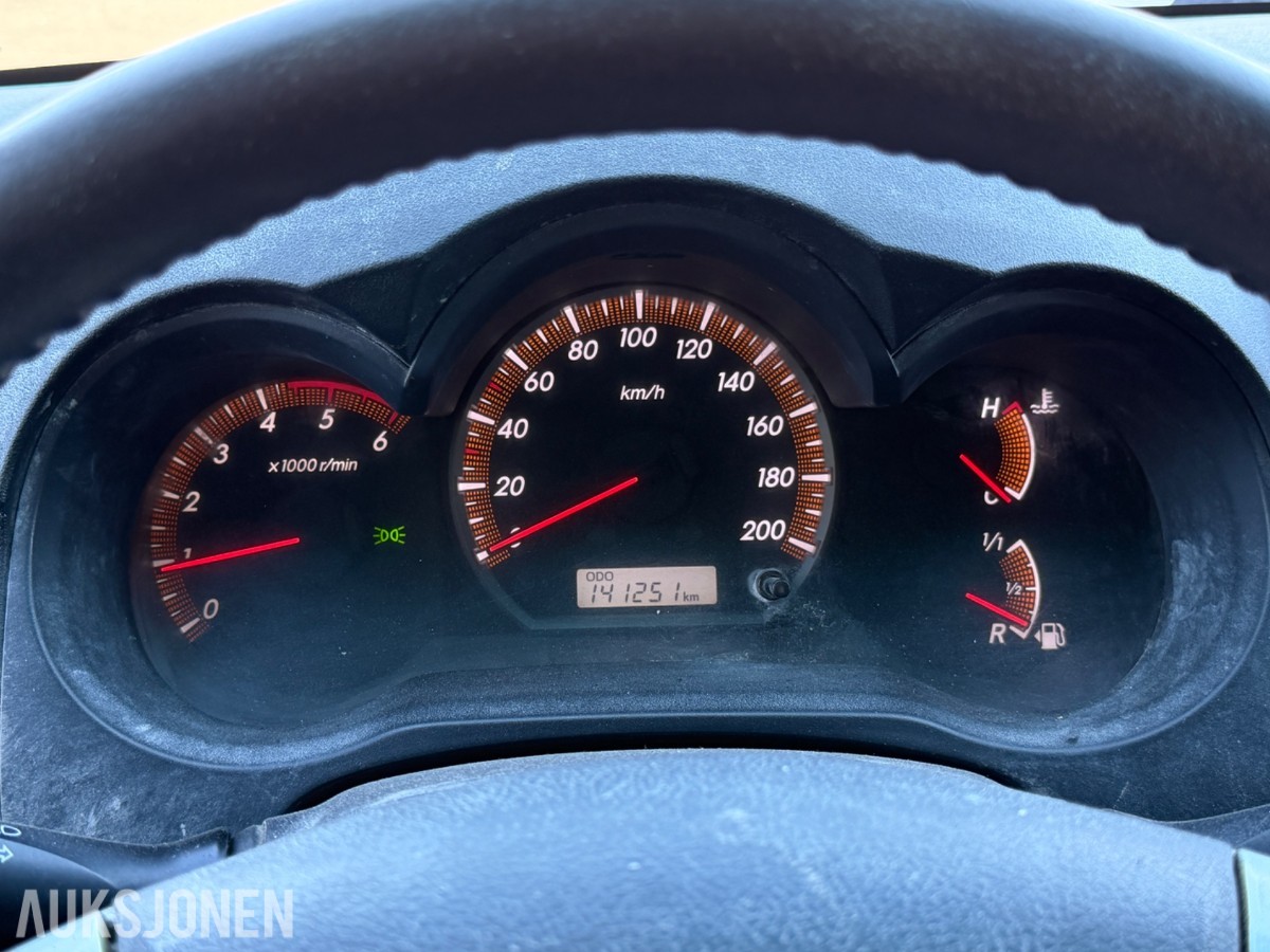 2015 Toyota HILUX 2.5-144 D 4WD, 141251KM, NETTOPP EU GODKJENT