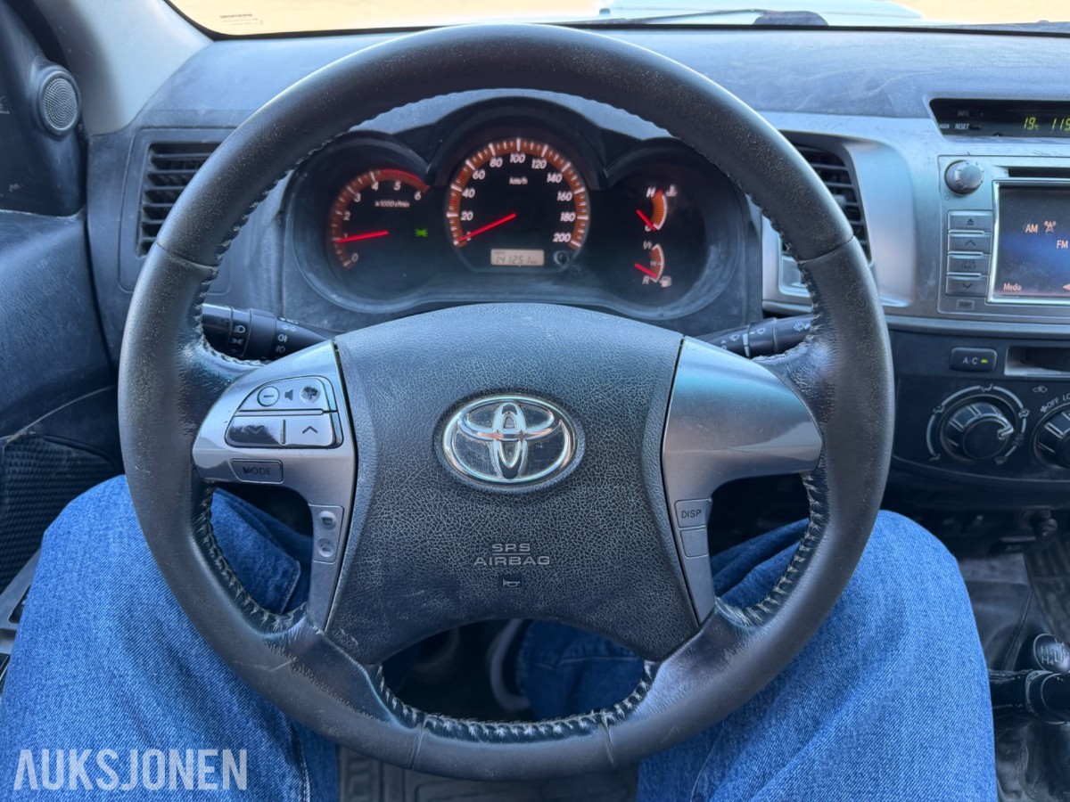 2015 Toyota HILUX 2.5-144 D 4WD, 141251KM, NETTOPP EU GODKJENT