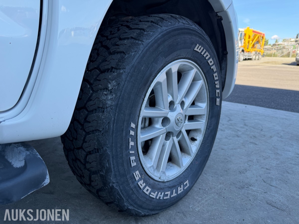 2015 Toyota HILUX 2.5-144 D 4WD, 141251KM, NETTOPP EU GODKJENT