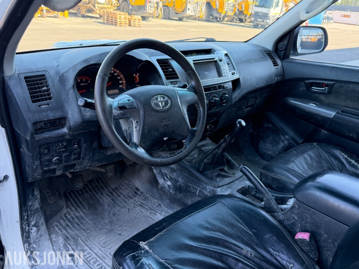 2015 Toyota HILUX 2.5-144 D 4WD, 141251KM, NETTOPP EU GODKJENT