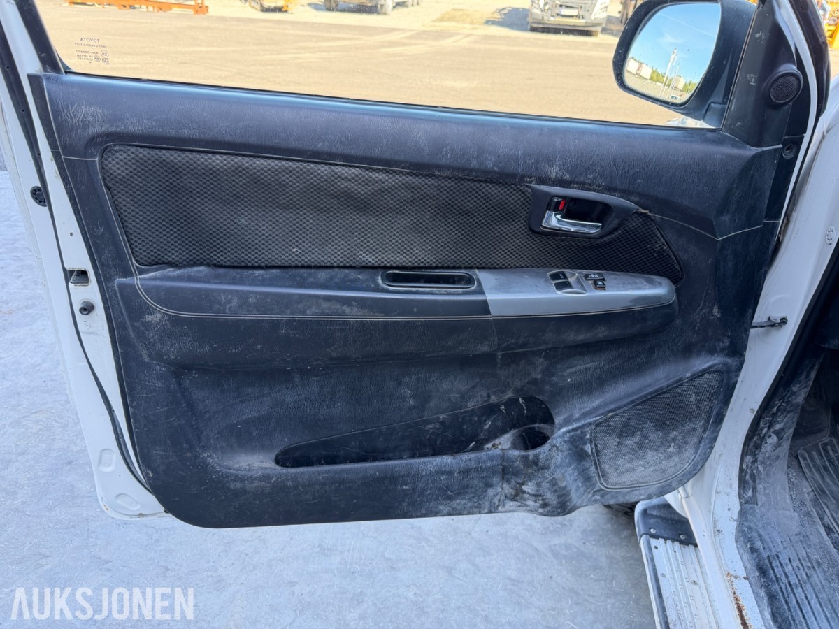 2015 Toyota HILUX 2.5-144 D 4WD, 141251KM, NETTOPP EU GODKJENT