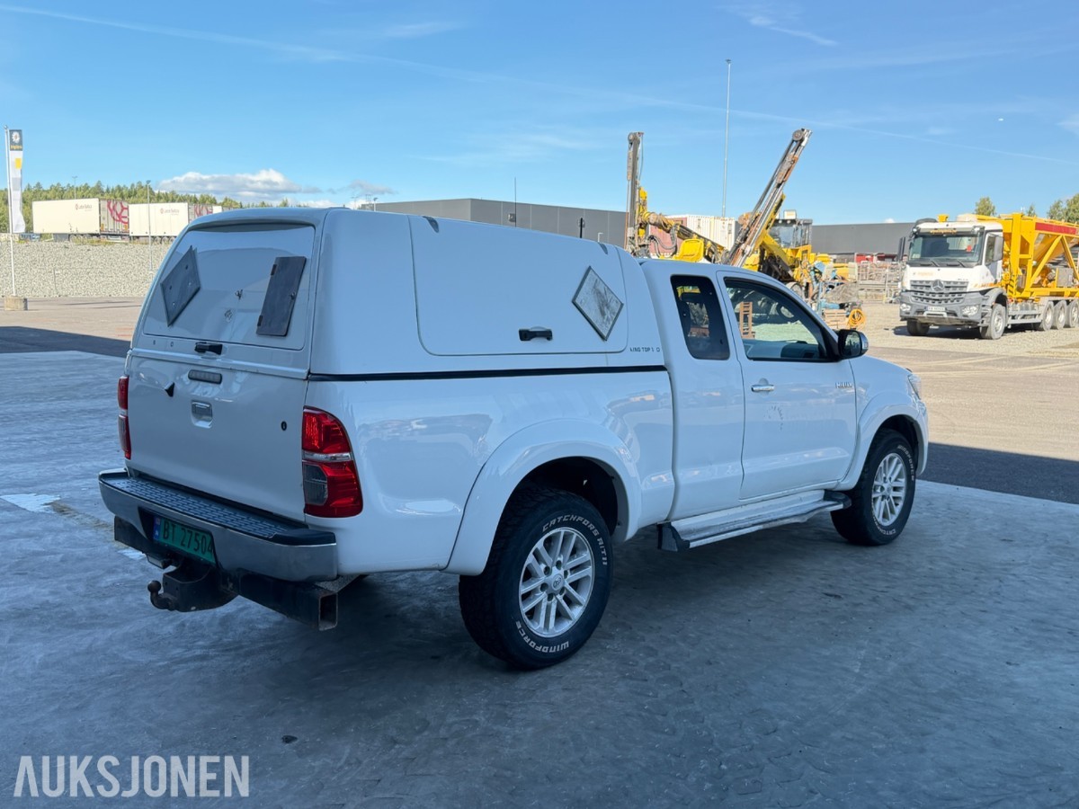 2015 Toyota HILUX 2.5-144 D 4WD, 141251KM, NETTOPP EU GODKJENT