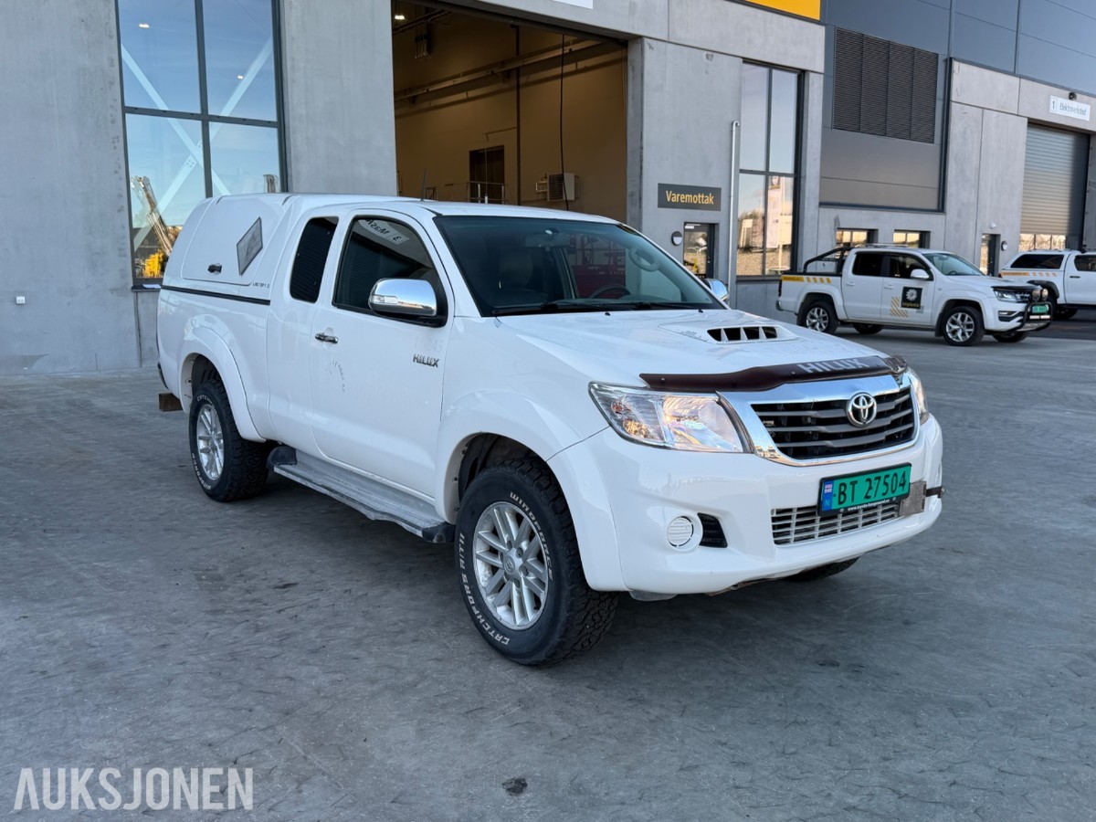 2015 Toyota HILUX 2.5-144 D 4WD, 141251KM, NETTOPP EU GODKJENT