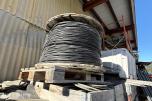 2 tromler med diverse kabel/fiber