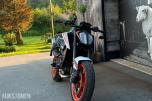 2021 KTM 890 Duke R