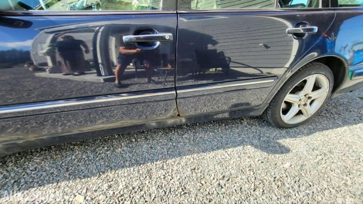 2001 Mercedes-Benz  E220 CDI 2.1 143hk AUTOMAT CRUISEKONTROLL HENGERFESTE S+V DEKK