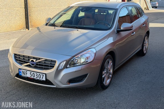 2012 Volvo V60 1.6 D 114 HK SUMMUM HENGERFESTE SKINN CRUISE