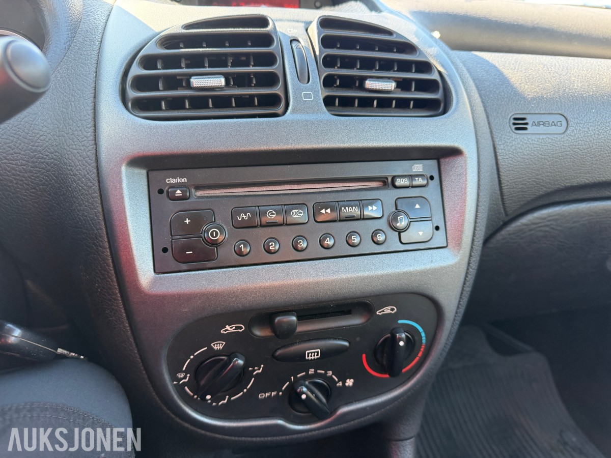 2004 Peugeot 206 CC 1.6 109 HK CABRIOLET SKINN SOMMERHJUL 