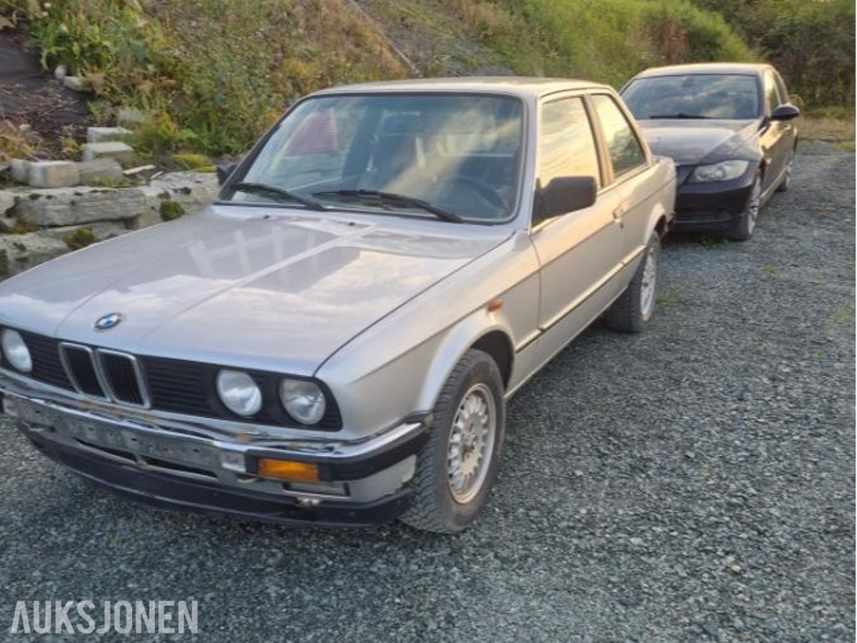 1985 BMW 320I 2.0 120hk takluke 266000km