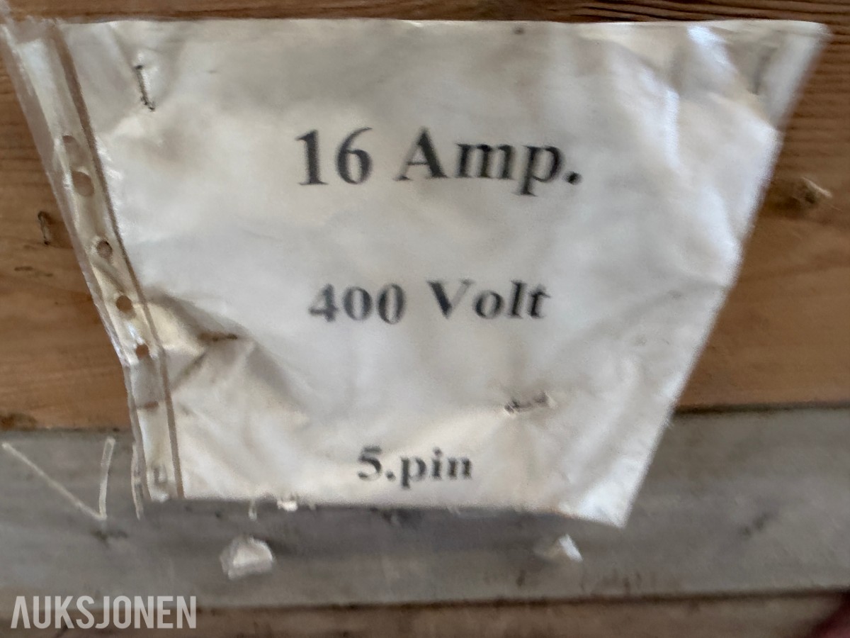 INDUSTRIKABLER / SKJØTEKABLER – 400 V / 32 A OG 400V / 16 A
