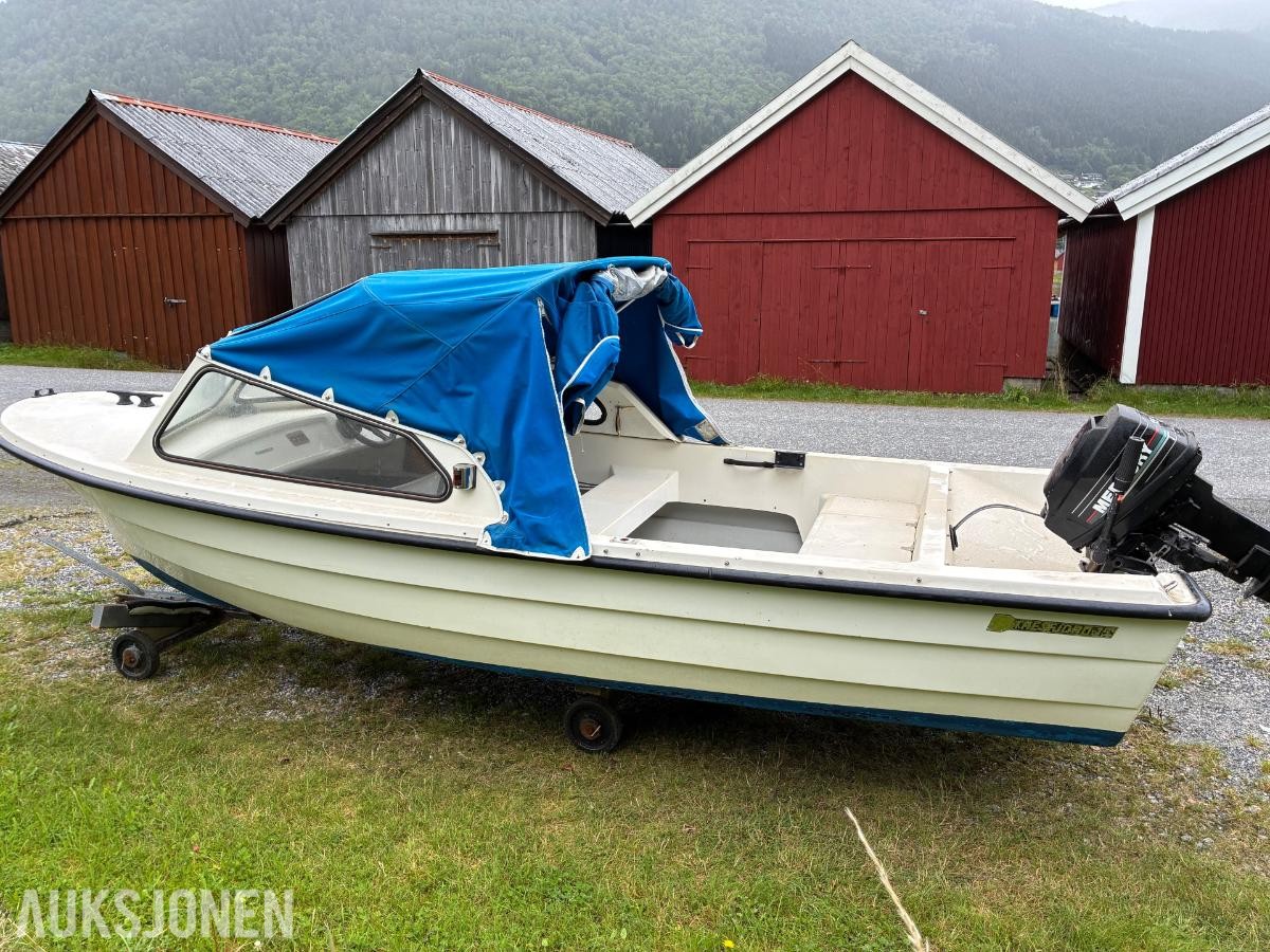 1989 Tresfjord 15 fot Mercury 15 HK