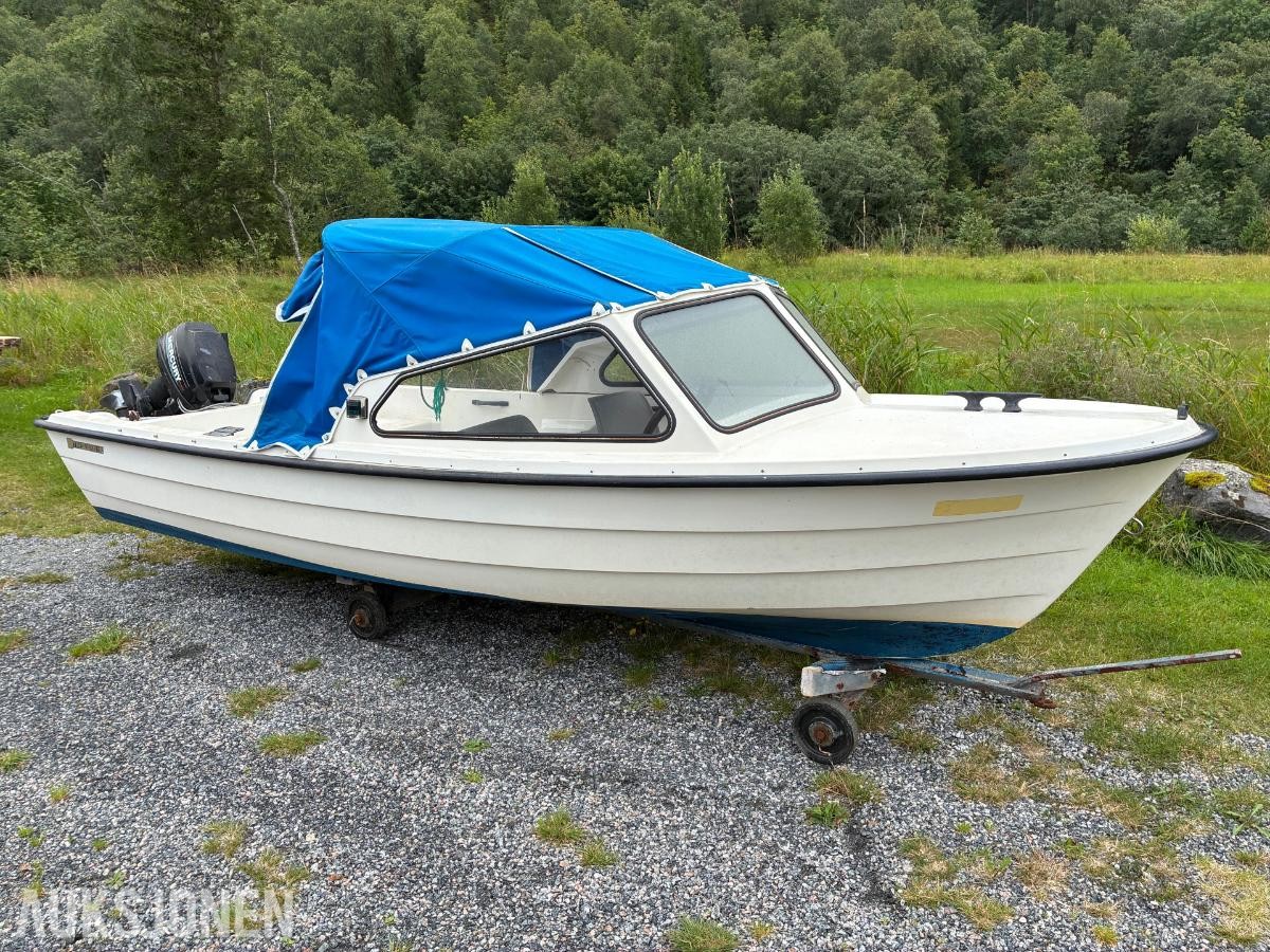 1989 Tresfjord 15 fot Mercury 15 HK