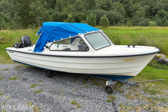 1989 Tresfjord 15 fot Mercury 15 HK