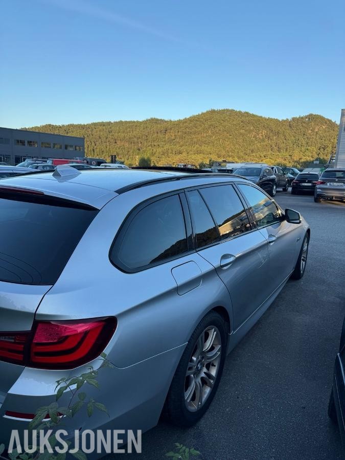 2011 BMW 520d Touring M-Sport, Automat - Reparasjonsobjekt