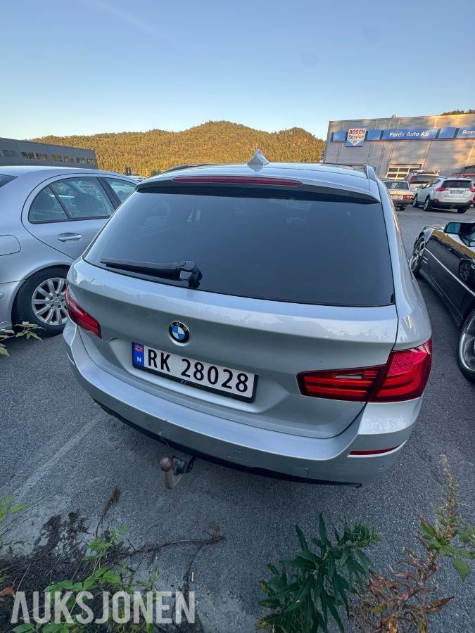 2011 BMW 520d Touring M-Sport, Automat - Reparasjonsobjekt