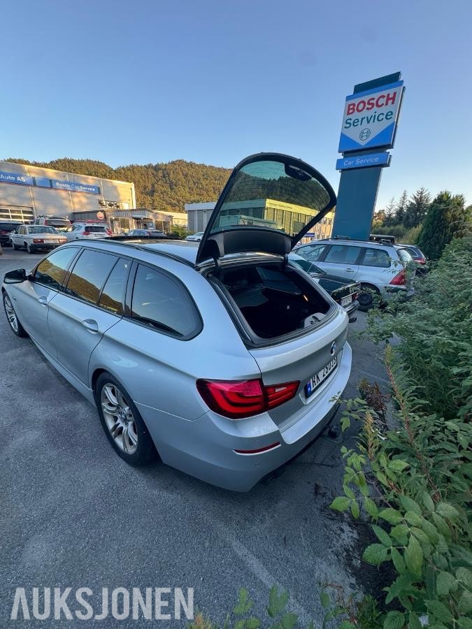 2011 BMW 520d Touring M-Sport, Automat - Reparasjonsobjekt