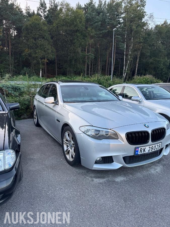 2011 BMW 520d Touring M-Sport, Automat - Reparasjonsobjekt