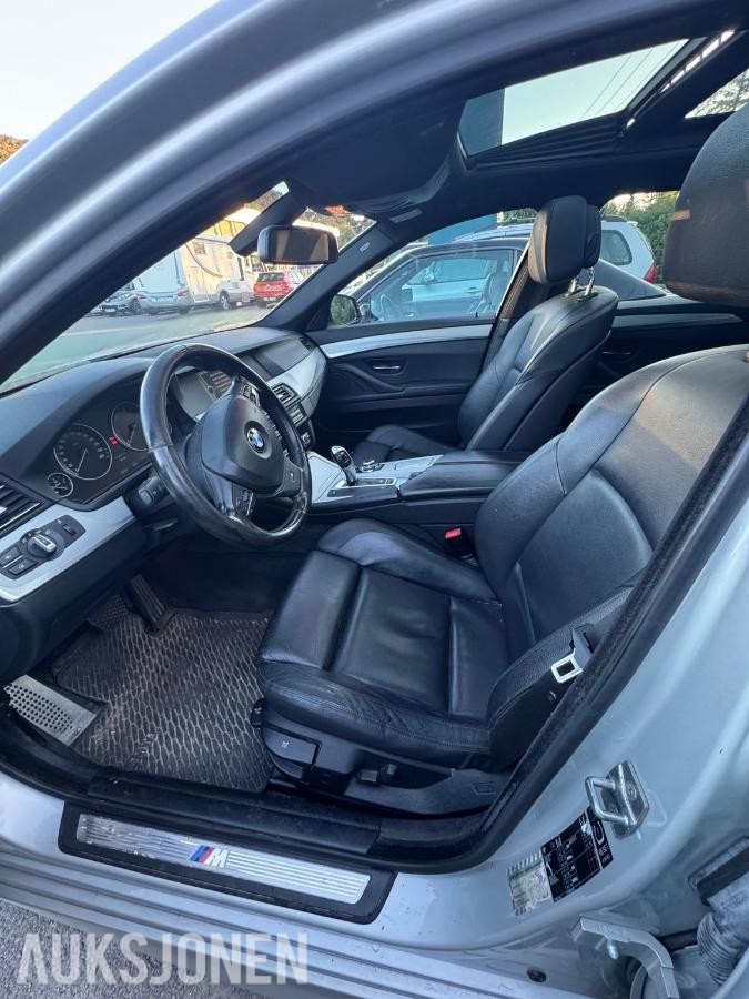 2011 BMW 520d Touring M-Sport, Automat - Reparasjonsobjekt