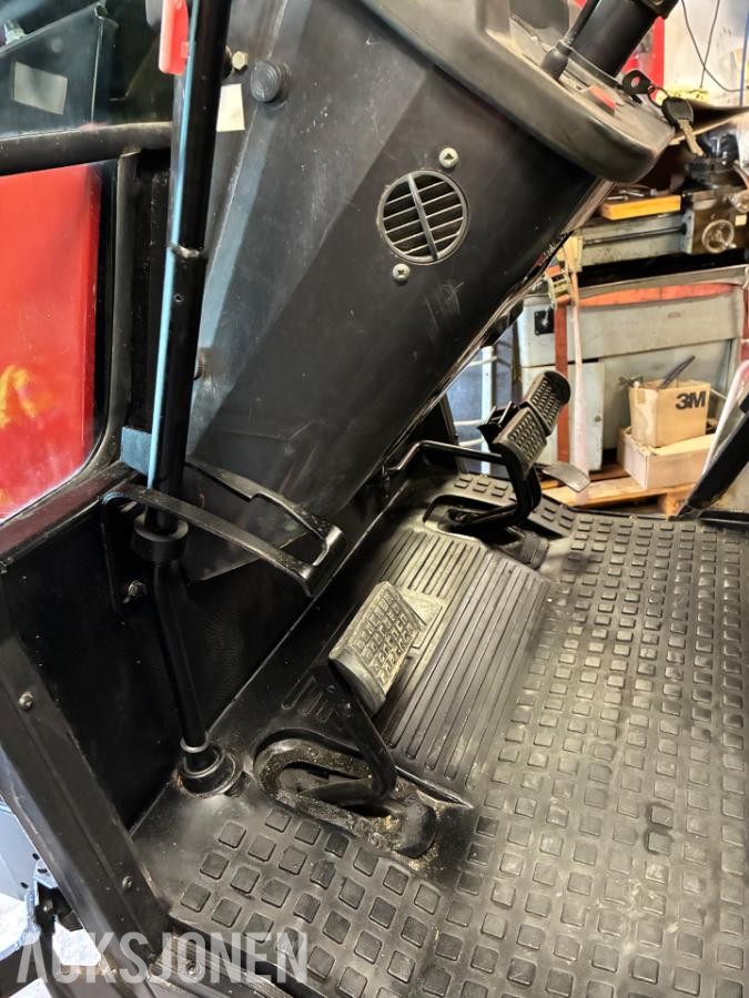 1993 VALMET 665 S 80HK 4WD 6498 timer - mva fri