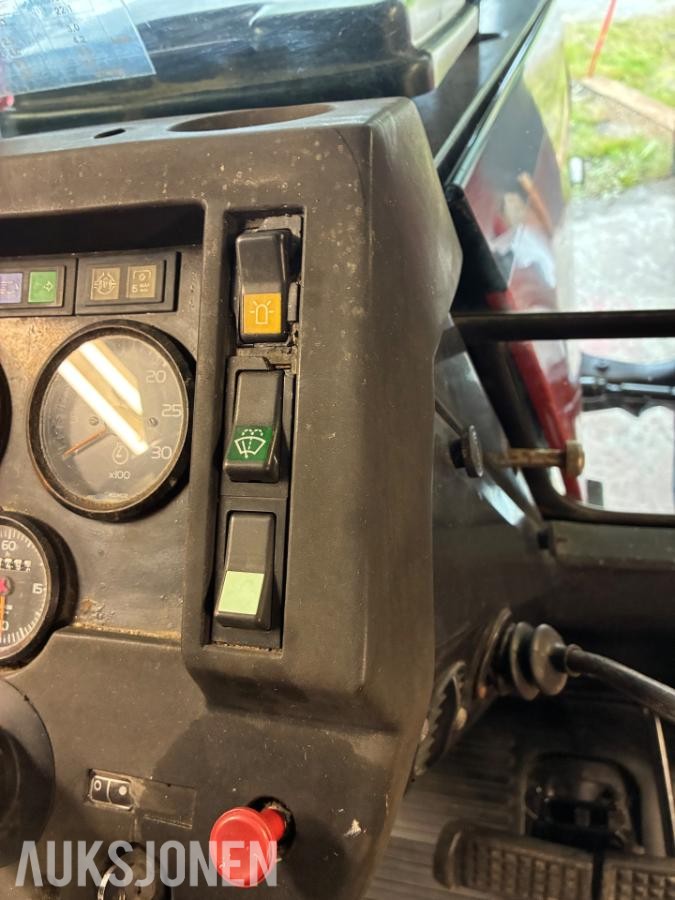 1993 VALMET 665 S 80HK 4WD 6498 timer - mva fri