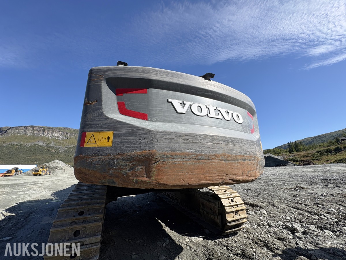 2017 Volvo EC480EL Beltegraver, KM3 HK-feste, 3000 l graveskuffe, sentralsmøring, 11 792 timer - nylig sertifisert