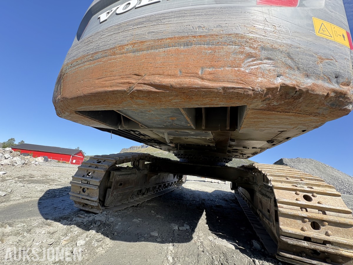 2017 Volvo EC480EL Beltegraver, KM3 HK-feste, 3000 l graveskuffe, sentralsmøring, 11 792 timer - nylig sertifisert